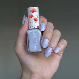 délicieuse | Breathable and Water Permeable Nail Polish | Violet