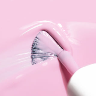 soft focus | Pink nail polish