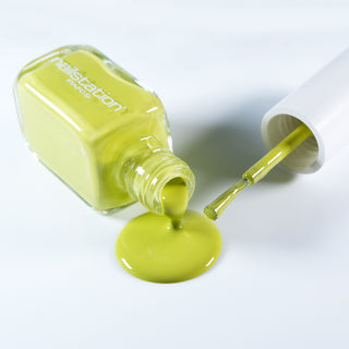 fantaisie | Yellow-Green Nail Polish